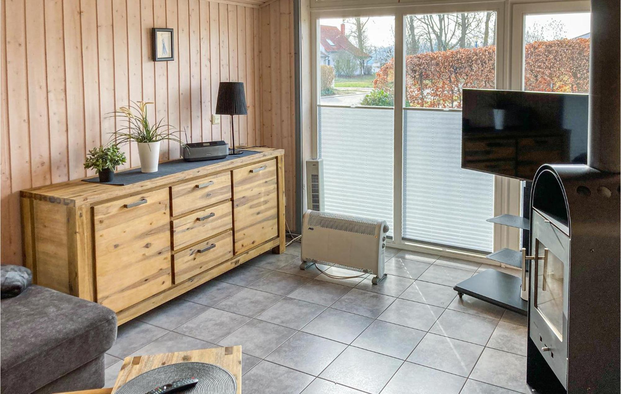2 Bedroom Nice Home In Rechlin Eksteriør billede